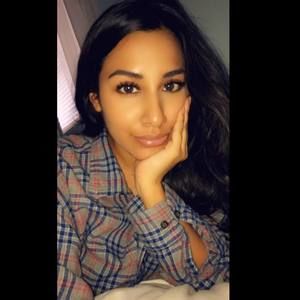 Meet your Posher, Lorena